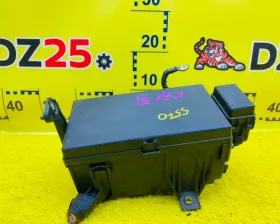 Блок предохранителей TOYOTA