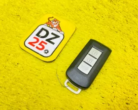 Ключ зажигания MITSUBISHI