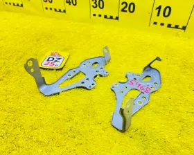 Крепление магнитофона Toyota