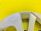 Колпаки на колеса R15 TOYOTA PRIUS 2016/Цвет 070 4260247180 ZVW50 2ZRFXE