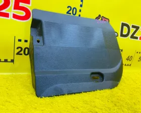 Пластиковая крышка на двс TOYOTA