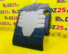 Пластиковая крышка на двс Land Rover