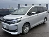 Блок abs TOYOTA VOXY 2014/Цвет 1F7 4707047050 ZWR80G 2ZRFXE, передний