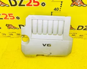 Пластиковая крышка на двс TOYOTA