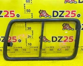 Стекло собачника TOYOTA