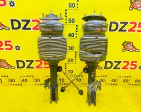 СТОЙКА ПАРА ЛЕВАЯ И ПРАВАЯ TOYOTA