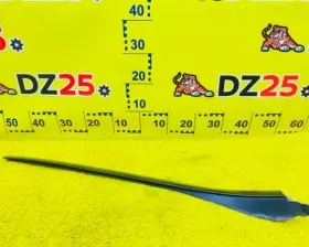 Молдинг лобового стекла Mercedes-Benz