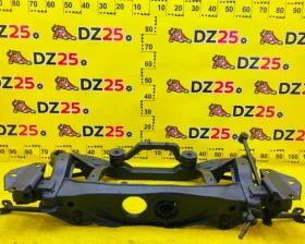 Задняя балка TOYOTA