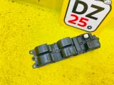 Блок управления стеклоподъемниками TOYOTA LAND CRUISER 1992 8482022310 FZJ80G 1FZFE, передний правый