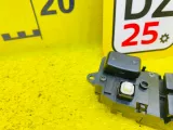 Блок управления стеклоподъемниками TOYOTA LAND CRUISER 1992 8482022310 FZJ80G 1FZFE, передний правый
