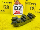 Блок управления стеклоподъемниками TOYOTA LAND CRUISER 1993 8482022310 FZJ80G 1FZFE, передний правый