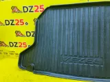 Коврик багажника HONDA VEZEL 2014/Цвет NH821M 83301T7AJ11ZA RU4 LEB, задний