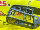 Консоль магнитофона TOYOTA LAND CRUISER 1993 5541260020 FZJ80G 1FZFE, передний