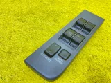 Блок управления стеклоподъемниками TOYOTA LAND CRUISER 1991 8482022310 HDJ81V 1HDT, передний правый
