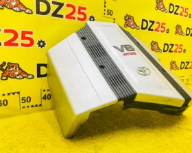 Пластиковая крышка на двс TOYOTA