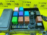 Блок предохранителей TOYOTA LAND CRUISER 1999/Цвет 1B1 8272060010 UZJ100W 2UZFE, передний