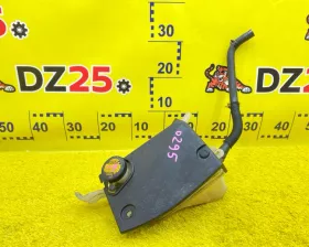 Бачок расширительный Toyota