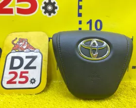Подушка безопасности водителя Toyota