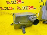 Корпус воздушного фильтра TOYOTA LAND CRUISER 1999/Цвет 1B1 1770050170 UZJ100W 2UZFE, передний