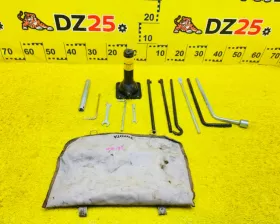 Поддомкратник/ домкрат Toyota