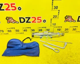 Поддомкратник/ домкрат Honda