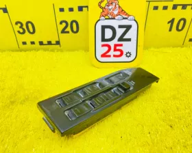 Блок управления стеклоподъемниками Nissan