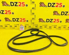 Уплотнительная резинка багажника Nissan