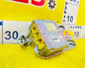 Блок управления airbag TOYOTA