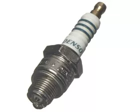 Свеча зажигания DENSO