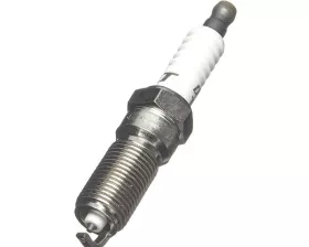 Свеча зажигания DENSO