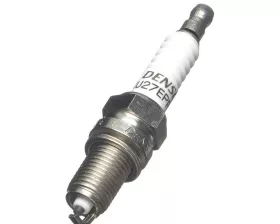 Свеча зажигания DENSO