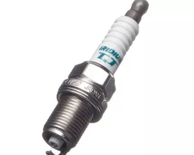 Свеча зажигания DENSO