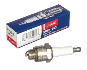 Свеча зажигания DENSO