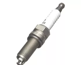 Свеча зажигания DENSO