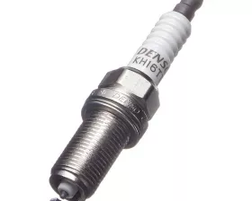 Свеча зажигания DENSO