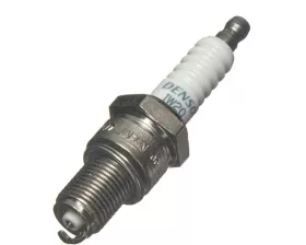Свеча зажигания DENSO