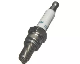 Свеча зажигания DENSO