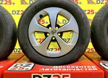 Колеса на дисках Toyota 5x100 c шинами Yokohama 195/65R15