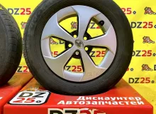 Колеса на дисках Toyota 5x100 c шинами Yokohama 195/65R15
