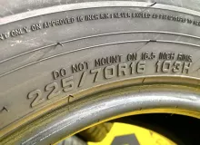 Шины Dunlop 225/70R16