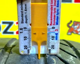 Шина Goodyear 245/40R18