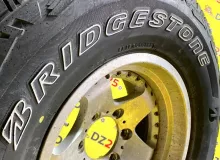 Колеса на дисках Berg 6x139.7 c шинами Bridgestone 285/75R16