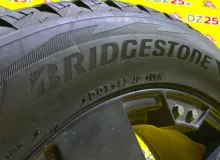 Колеса на дисках Mlj Kmc XD Series XD775 Rockstar 5x150 c шинами Bridgestone 285/50R20