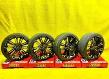 Колеса на дисках Lexus 5x114.3 c шинами Yokohama 255/35R22
