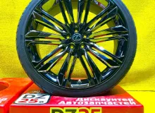 Колеса на дисках Lexus 5x114.3 c шинами Yokohama 255/35R22
