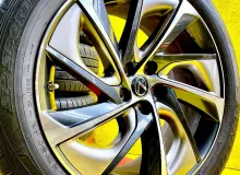 Колеса на дисках Lexus 5x114.3 c шинами Dunlop 235/55R20
