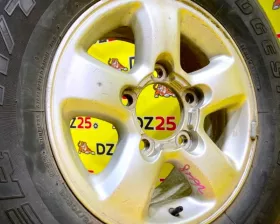 Колесо на диске Toyota 5x150 c шиной Bridgestone 275/70R16