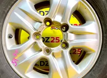 Колеса на дисках Toyota 5x150 c шинами Dunlop 275/65R17