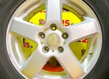 Колеса на дисках Bridgestone Vaggio 5x114.3 c шинами Dunlop 225/70R16