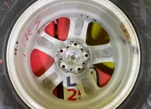 Колеса на дисках Bridgestone Vaggio 5x114.3 c шинами Dunlop 225/70R16